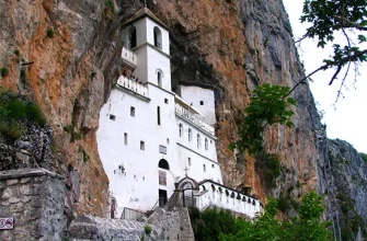 Достопримечательности Черногории - Монастырь Острог