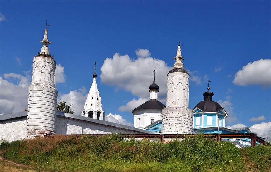 Бобренев монастырь