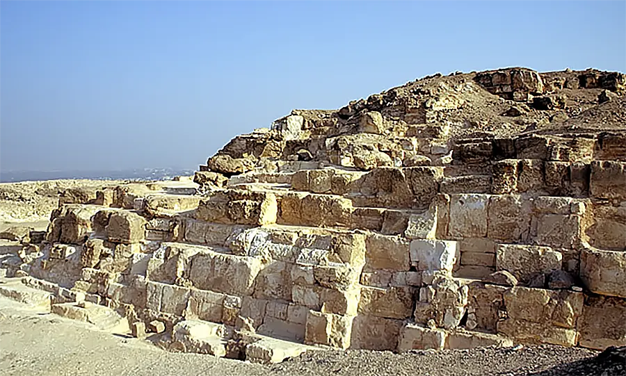 Пирамида Джедефре