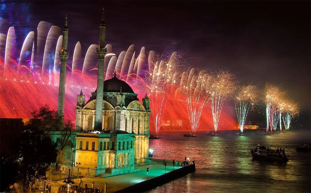 Новый год в Турции: как отмечают, погода, особенности отдыха
