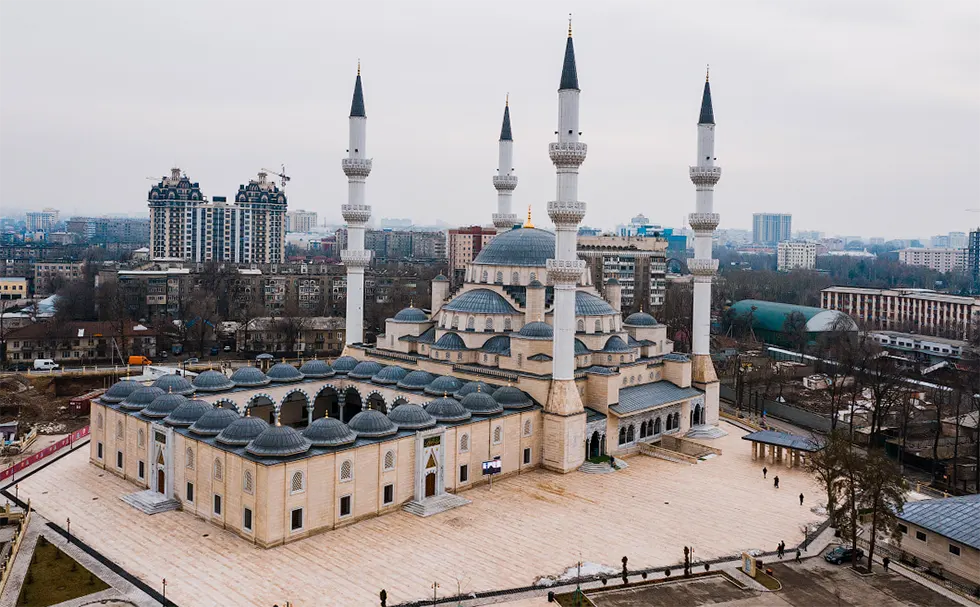 Что посмотреть в Бишкеке - Мечеть Аль-Сарахси