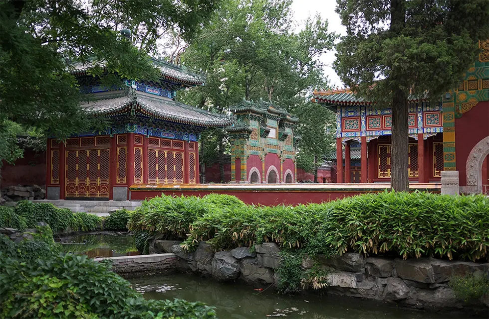 Что посмотреть в Пекине - Парк Бэйхай