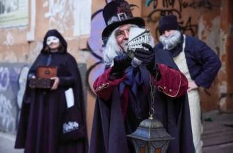 Истории и загадки Рождественской: театрализованная прогулка с фонарщиком