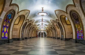 Подземные дворцы Москвы: экскурсия по Московскому метро
