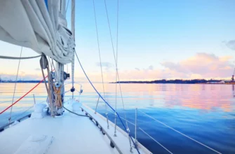 Морская прогулка на парусной яхте в Адлере