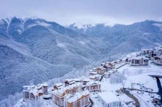 Роза Хутор: Олимпийская деревня и шоу поющих фонтанов с канатной дорогой