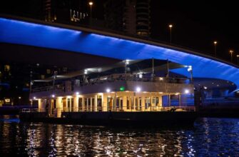 Ужин на премиум-катамаране «Alexandra» в Дубай Марине