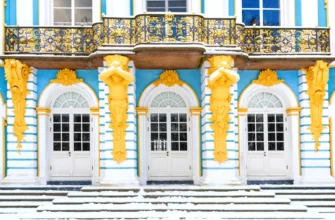 Автобусная экскурсия в Пушкин: Екатерининский дворец и Янтарная комната