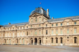 Входной билет в Лувр и круиз по Сене