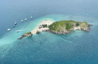 Полет на самолете над островом Пхукет / На Пхи Пхи или Джеймс Бонд