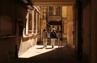 Тихий центр Петербурга: экскурсия + подъём на крышу