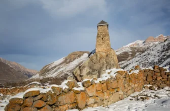 В край каменных великанов, троллей и Голубых озер — Верхняя Балкария