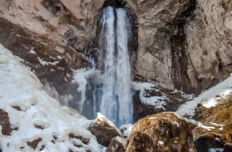 В урочище Джилы-Су по самой красивой дороге: Шаджатмаз, скалы Аватары
