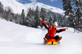 Зима в Лаго-Наки: катание на санках