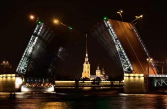 Полночь в Петропавловке и теплоходная прогулка к разведенным мостам