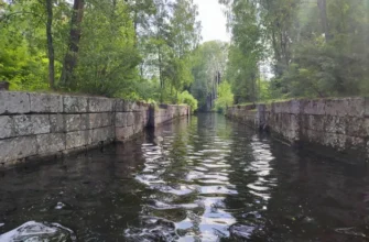 Водная прогулка на катере вдоль побережья парка Монрепо